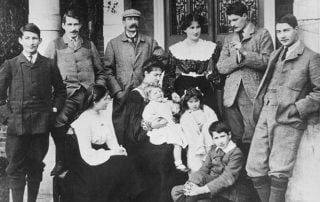 Queen Elizabeth's World War I Family Loss